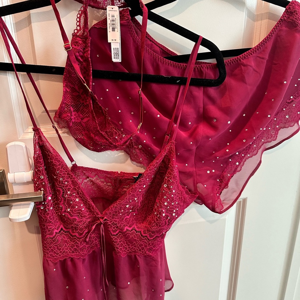 Sexy burgundy Red with rhinestones 3 piece set